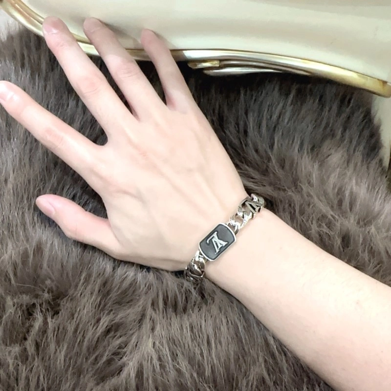 Louis Vuitton Bracelets Comfortable 248711