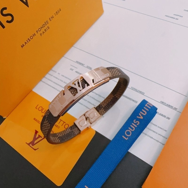 Louis Vuitton Bracelets Bright 248704