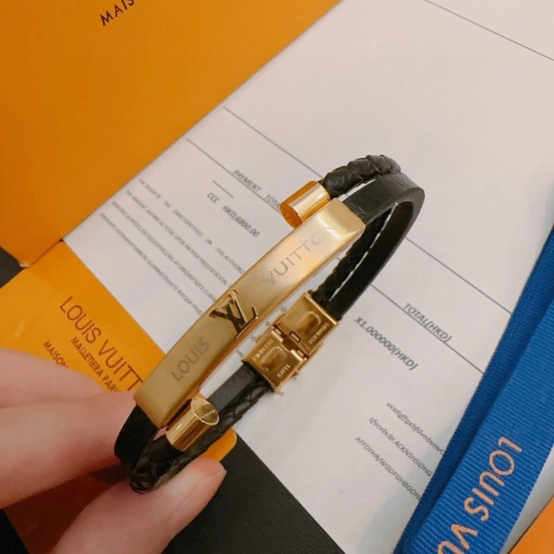 Trendy Louis Vuitton Bracelets 248700