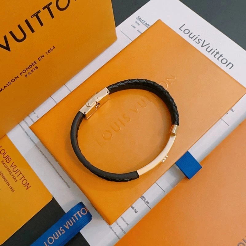 Trendy Louis Vuitton Bracelets 248700