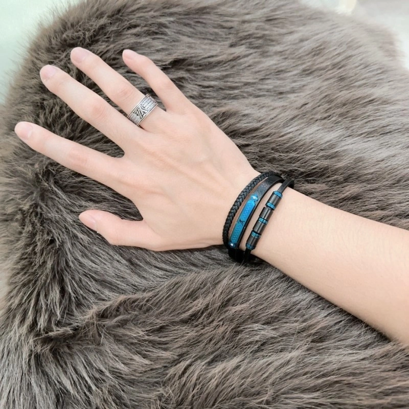 Louis Vuitton Bracelets TopPick 248701
