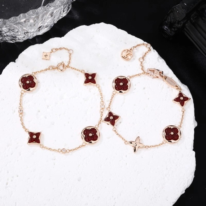 Timeless Louis Vuitton Bracelets 248703