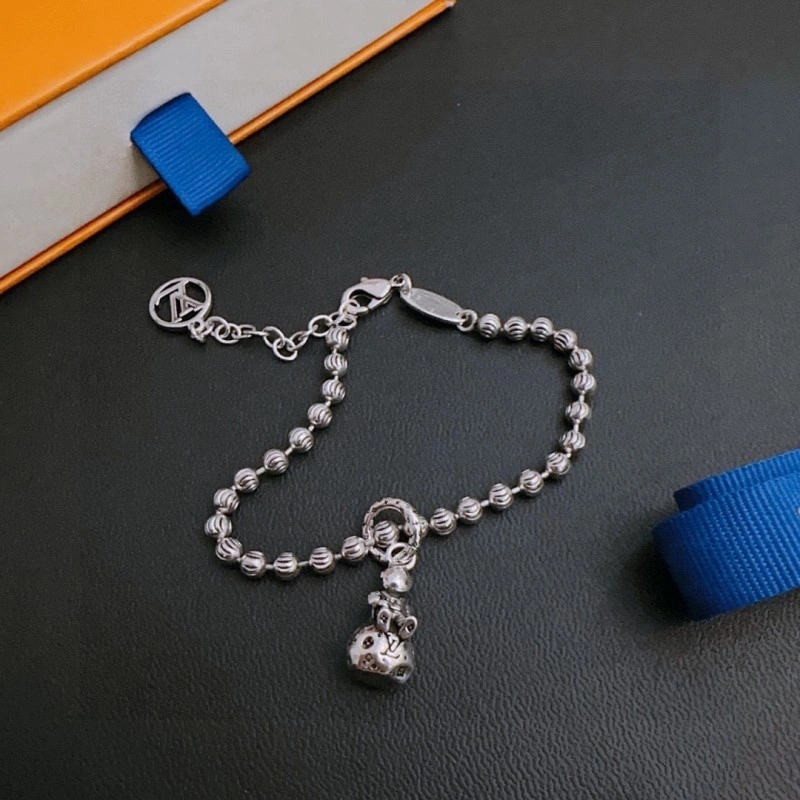Fashionable Louis Vuitton Bracelets 248680