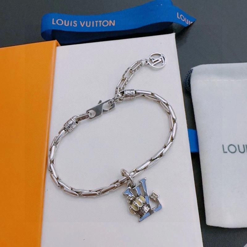 Louis Vuitton Bracelets TechFriendly 248676