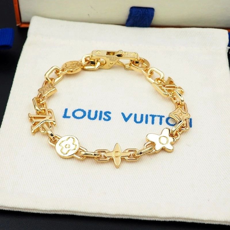 MoistureWicking Louis Vuitton Bracelets 248365