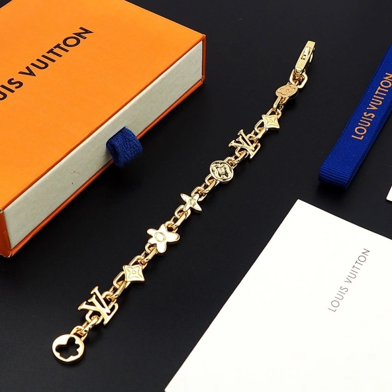 MoistureWicking Louis Vuitton Bracelets 248365