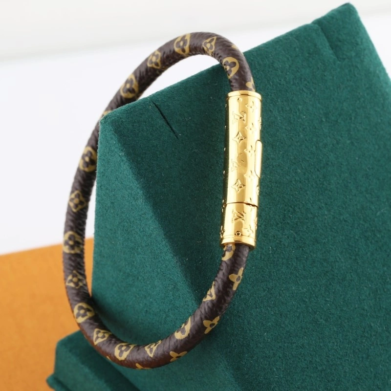 Louis Vuitton Bracelets MultiPurpose 248367
