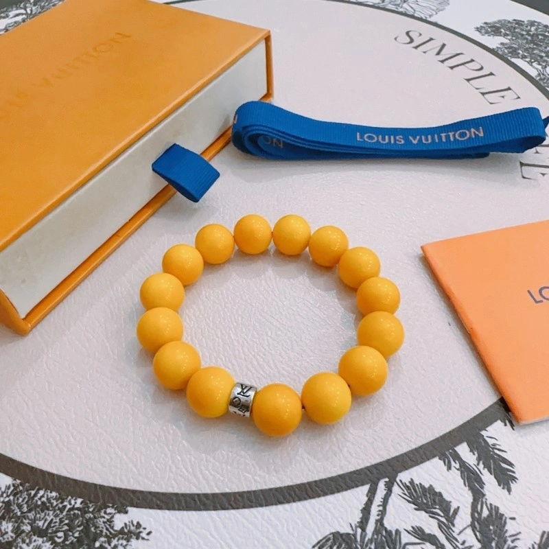Lightweight Louis Vuitton Bracelets 248377