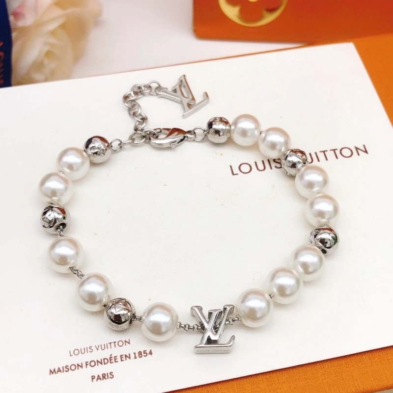 Louis Vuitton Bracelets Comfortable 248358