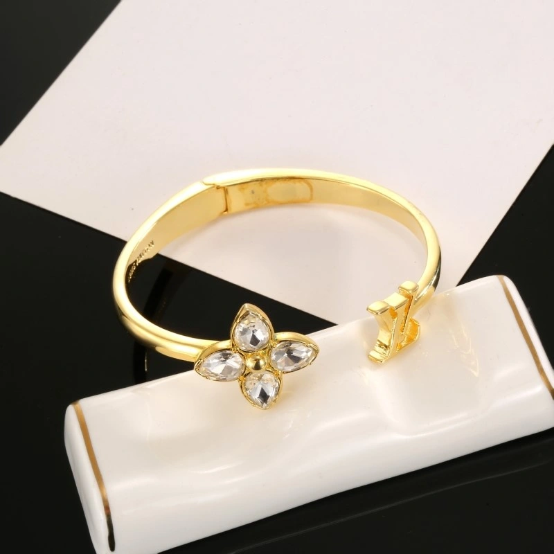 GoodFit Louis Vuitton Bracelets 248350