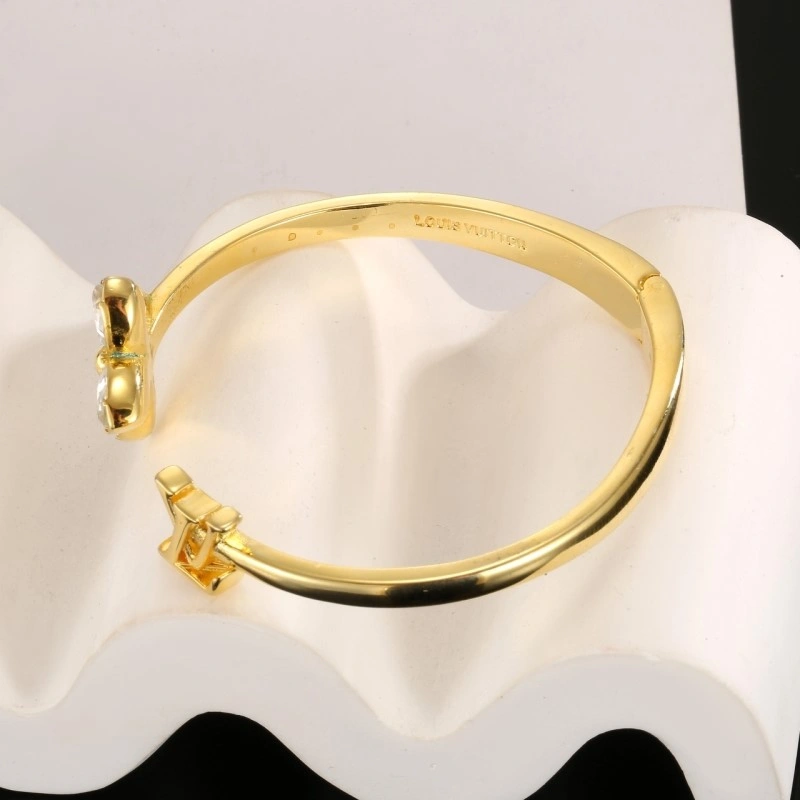 GoodFit Louis Vuitton Bracelets 248350