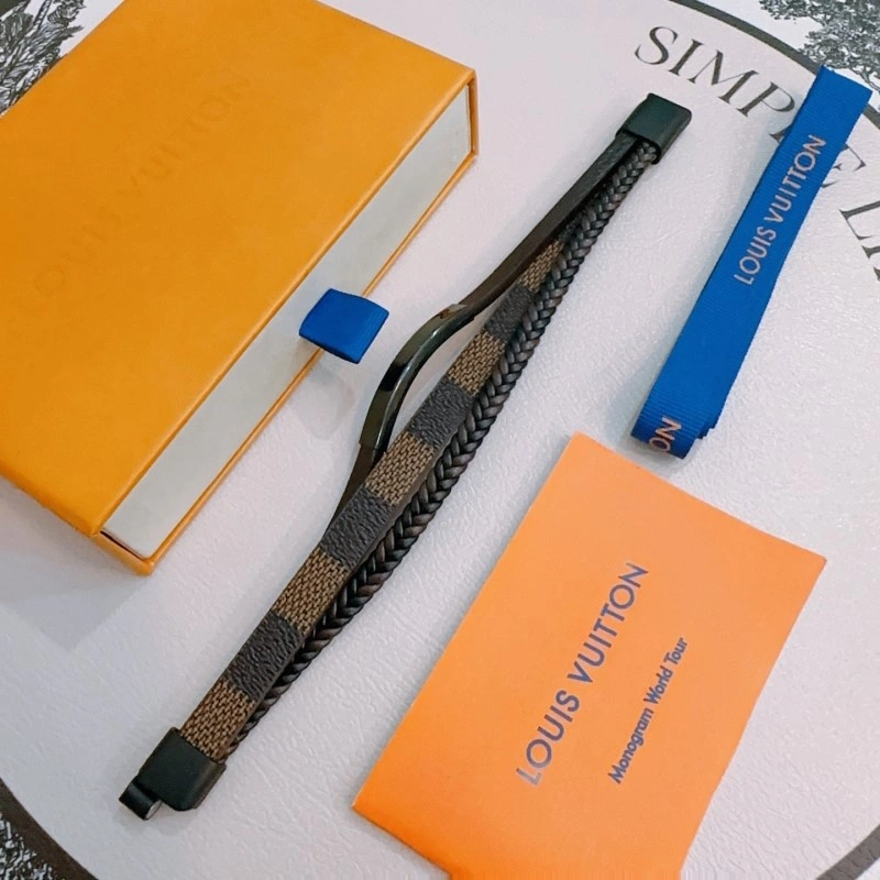 Louis Vuitton Bracelets DailyWear 248349