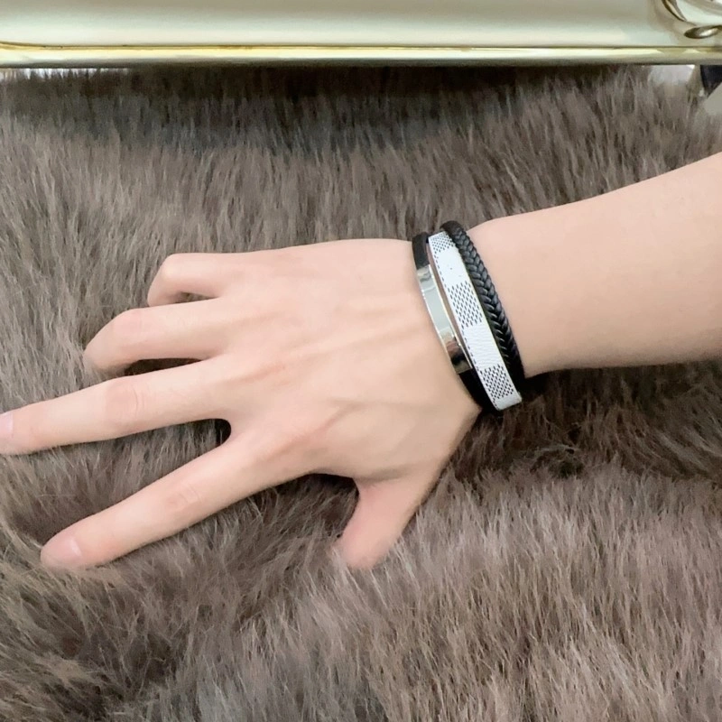 Bold Louis Vuitton Bracelets 248348