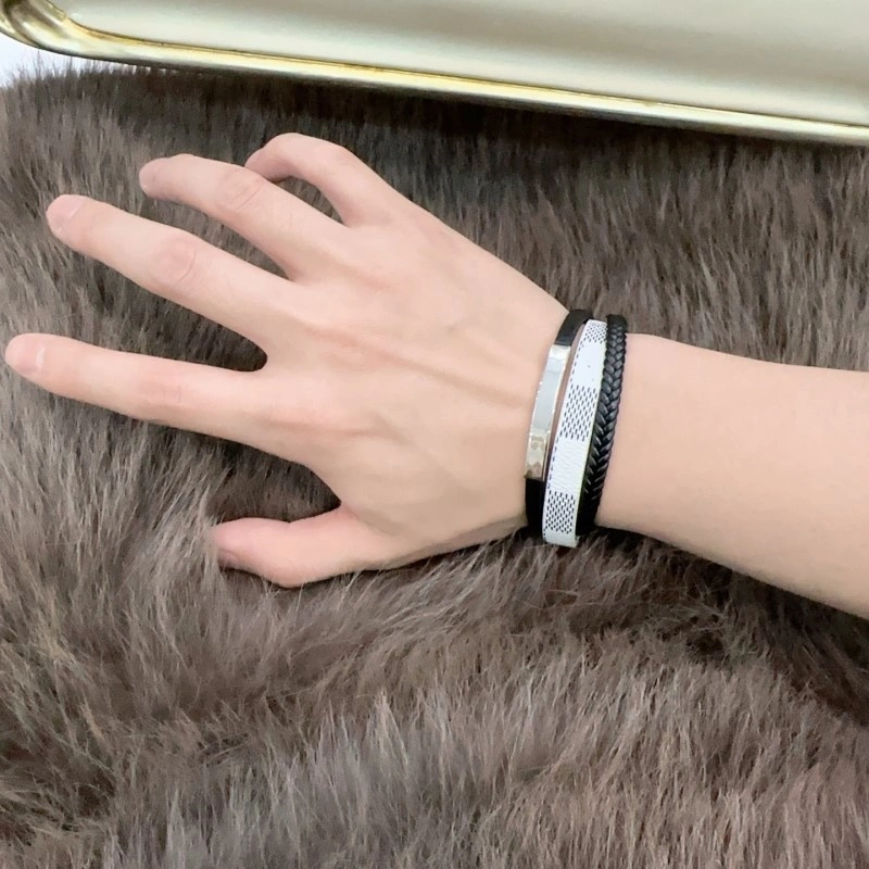 Bold Louis Vuitton Bracelets 248348