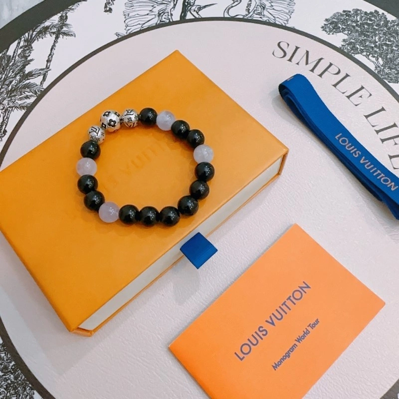 Bright Louis Vuitton Bracelets 248344