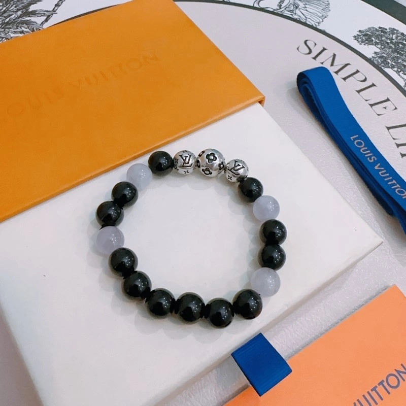 Bright Louis Vuitton Bracelets 248344