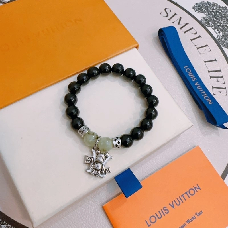 TechFriendly Louis Vuitton Bracelets 248342
