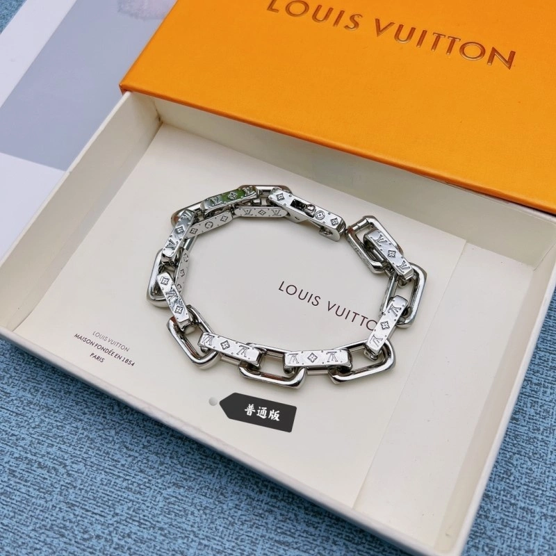 Louis Vuitton Bracelets Packable 248330