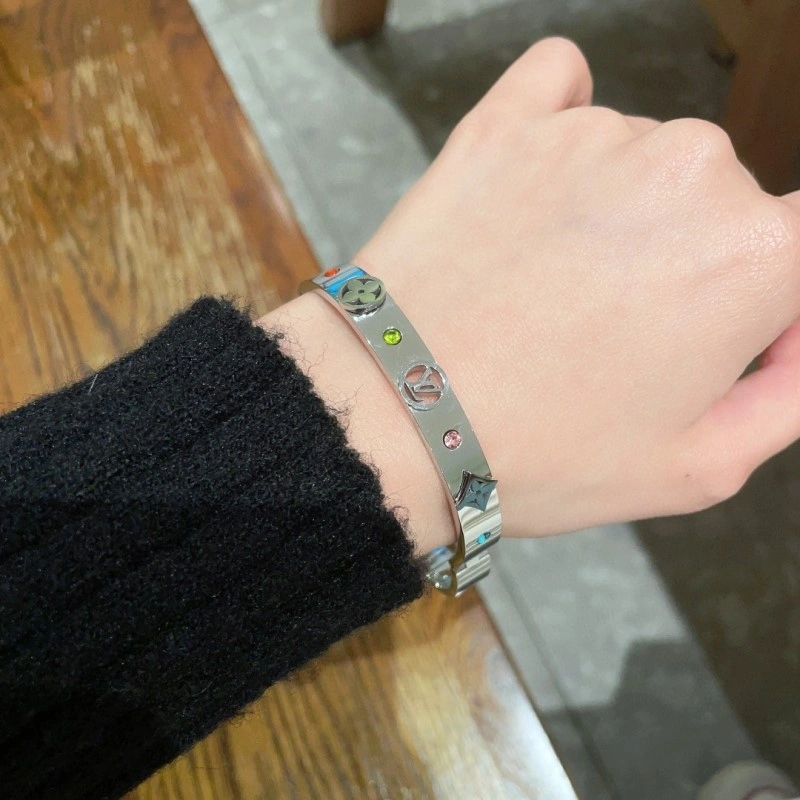 Louis Vuitton Bracelets Reliable 248329