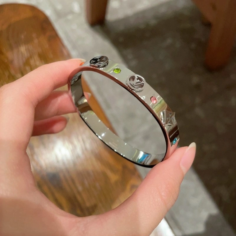 Louis Vuitton Bracelets Reliable 248329