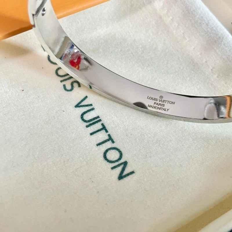 Louis Vuitton Bracelets Reliable 248329