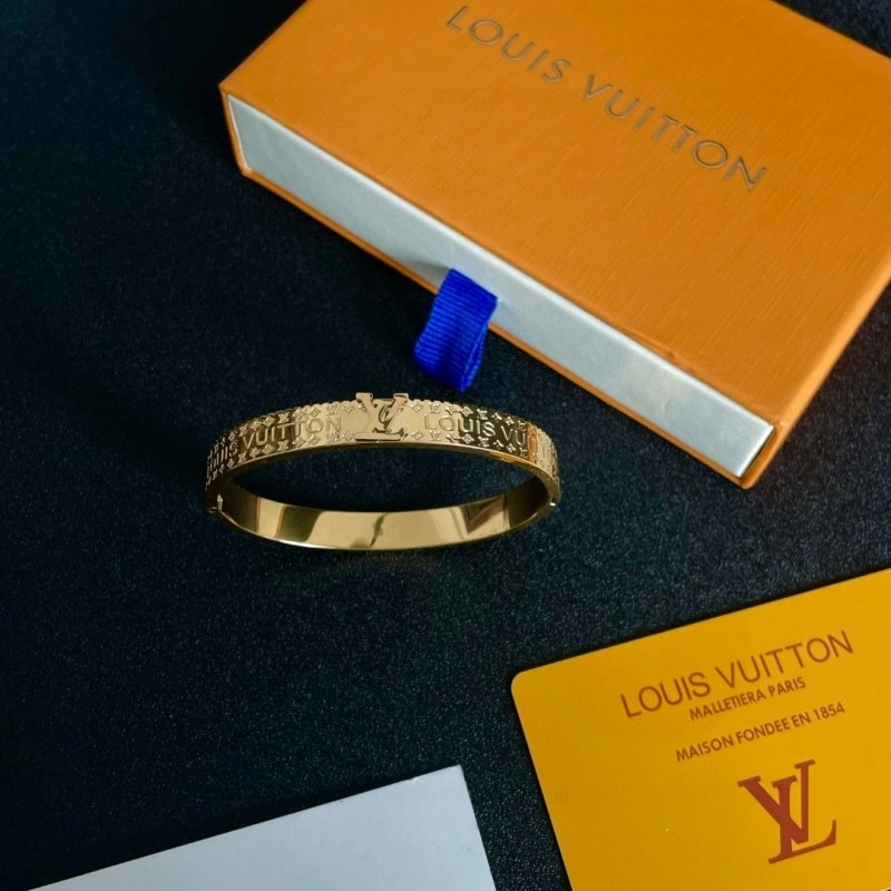 Louis Vuitton Bracelets Unique 248331