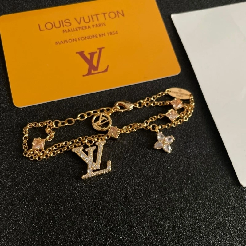 Sleek Louis Vuitton Bracelets 248328