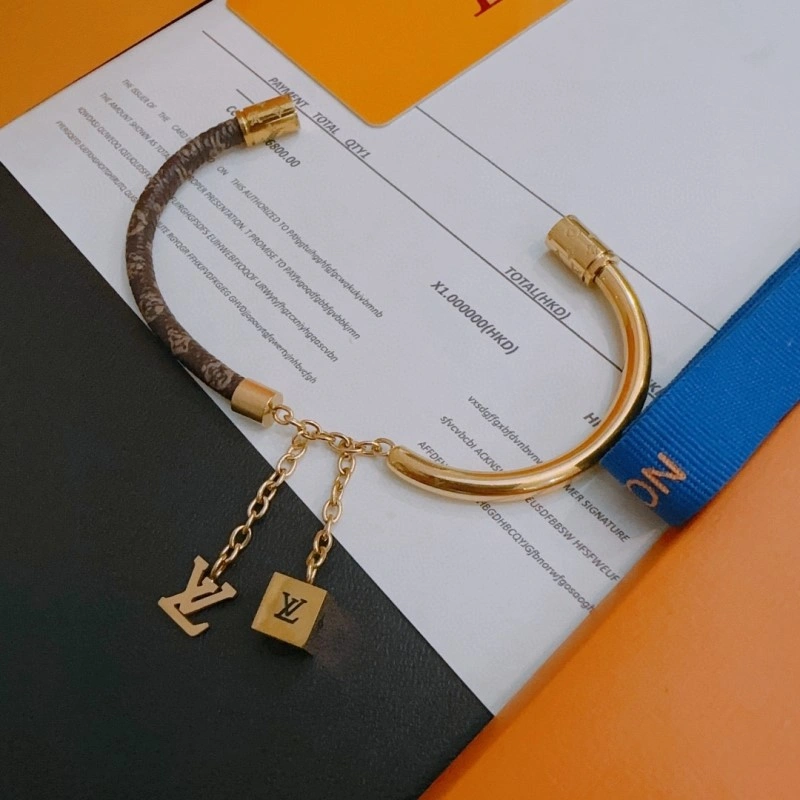 Durable Louis Vuitton Bracelets 248316