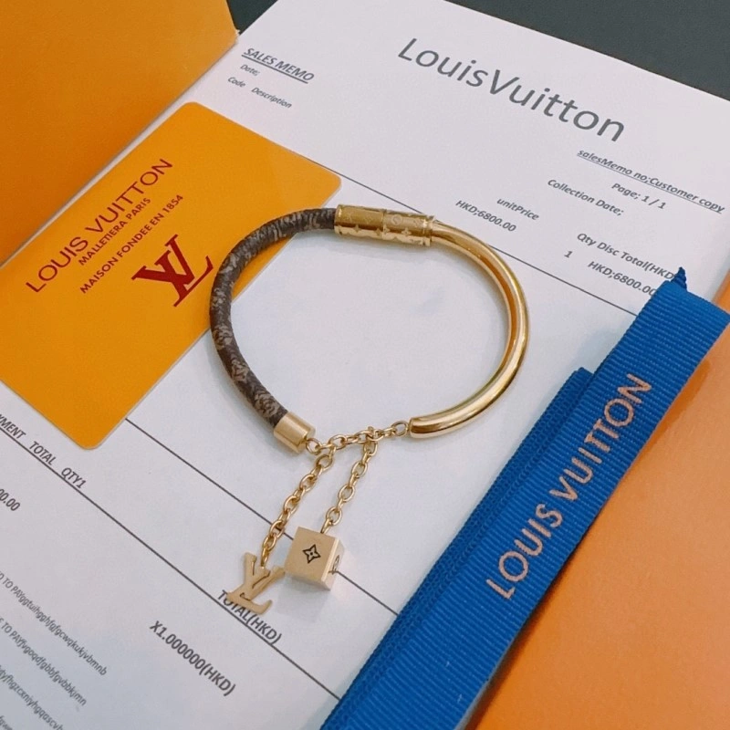 Durable Louis Vuitton Bracelets 248316