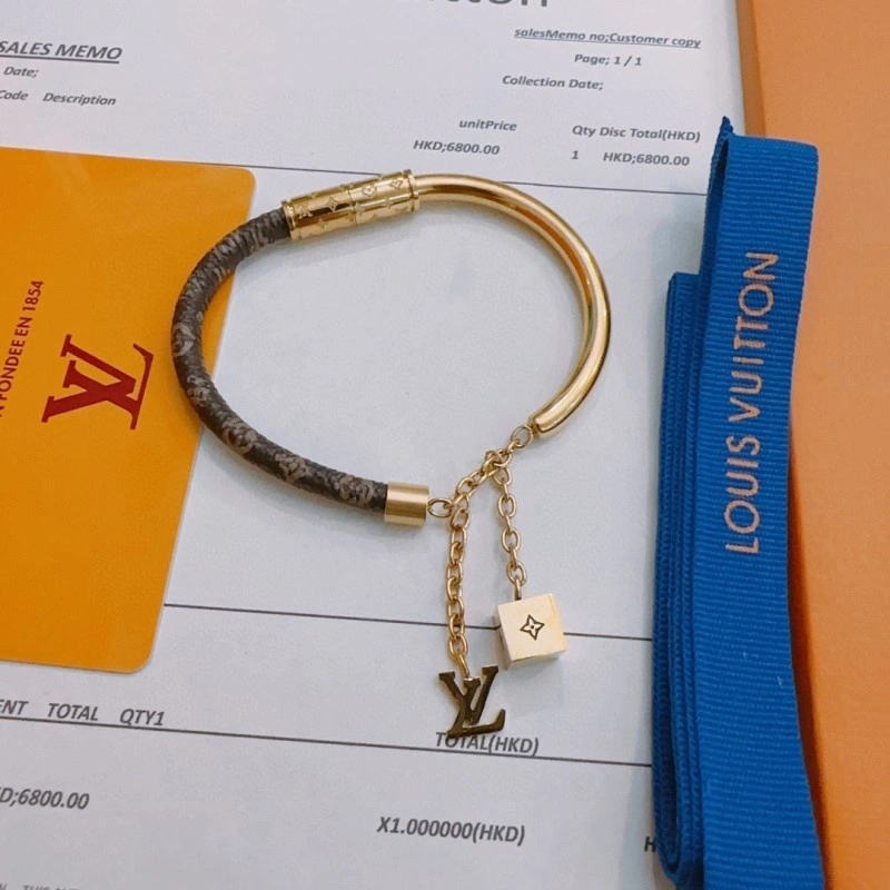 Durable Louis Vuitton Bracelets 248316