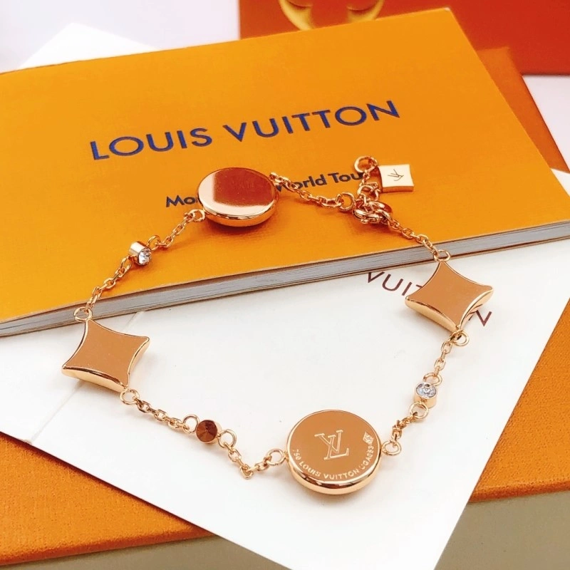 Packable Louis Vuitton Bracelets 248307