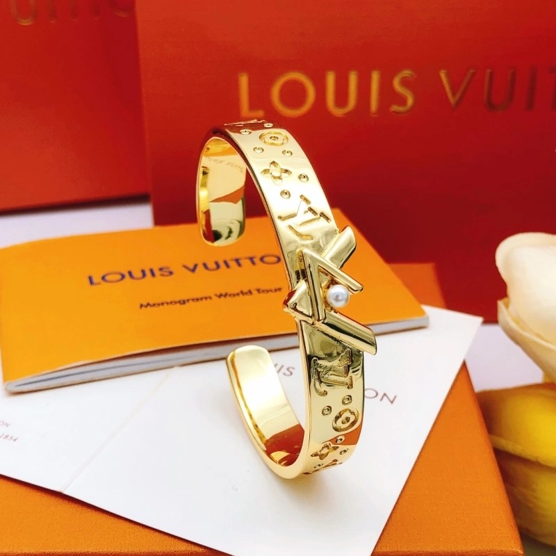 Louis Vuitton Bracelets Efficient 248303