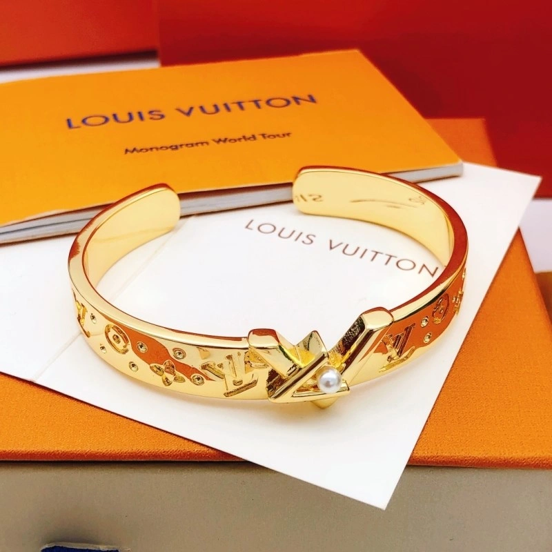 Louis Vuitton Bracelets Efficient 248303