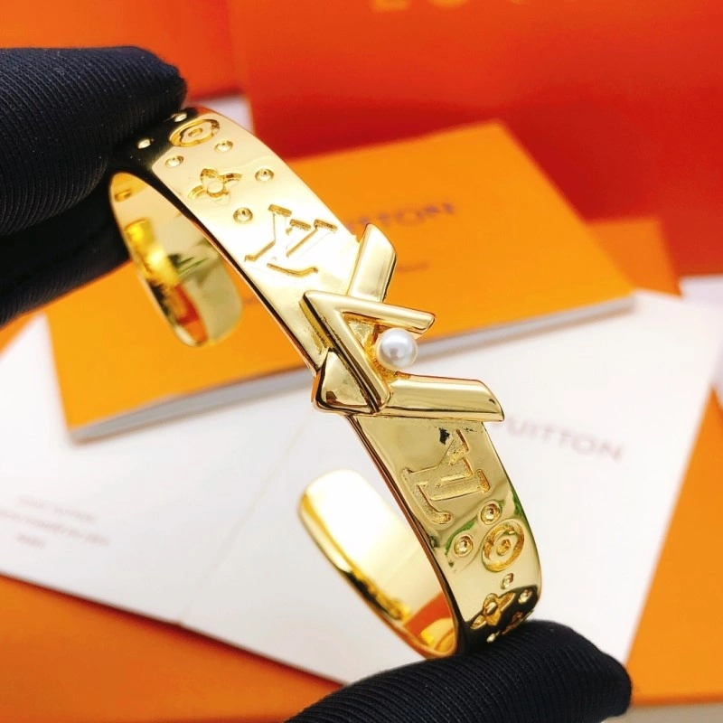 Louis Vuitton Bracelets Efficient 248303