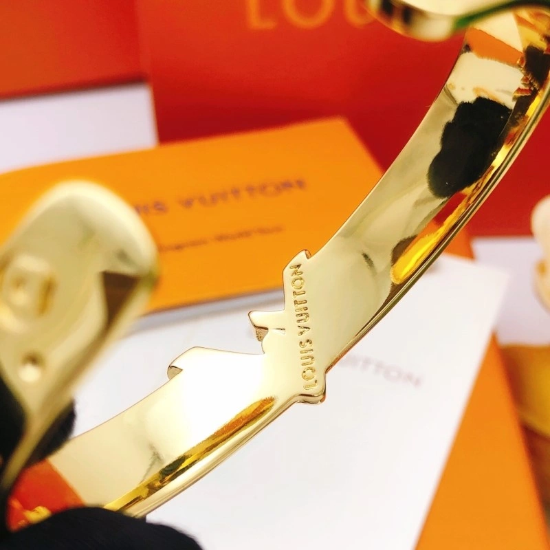 Louis Vuitton Bracelets Efficient 248303