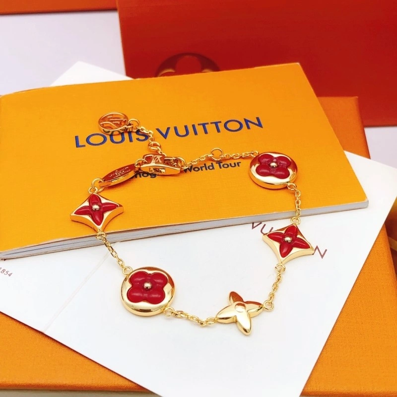 ModernLook Louis Vuitton Bracelets 248299