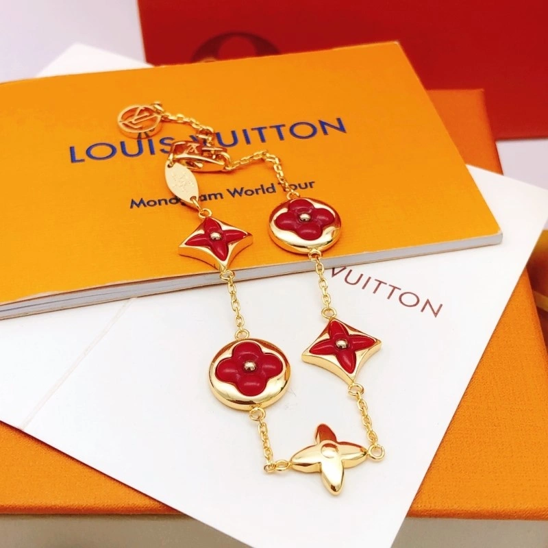 ModernLook Louis Vuitton Bracelets 248299
