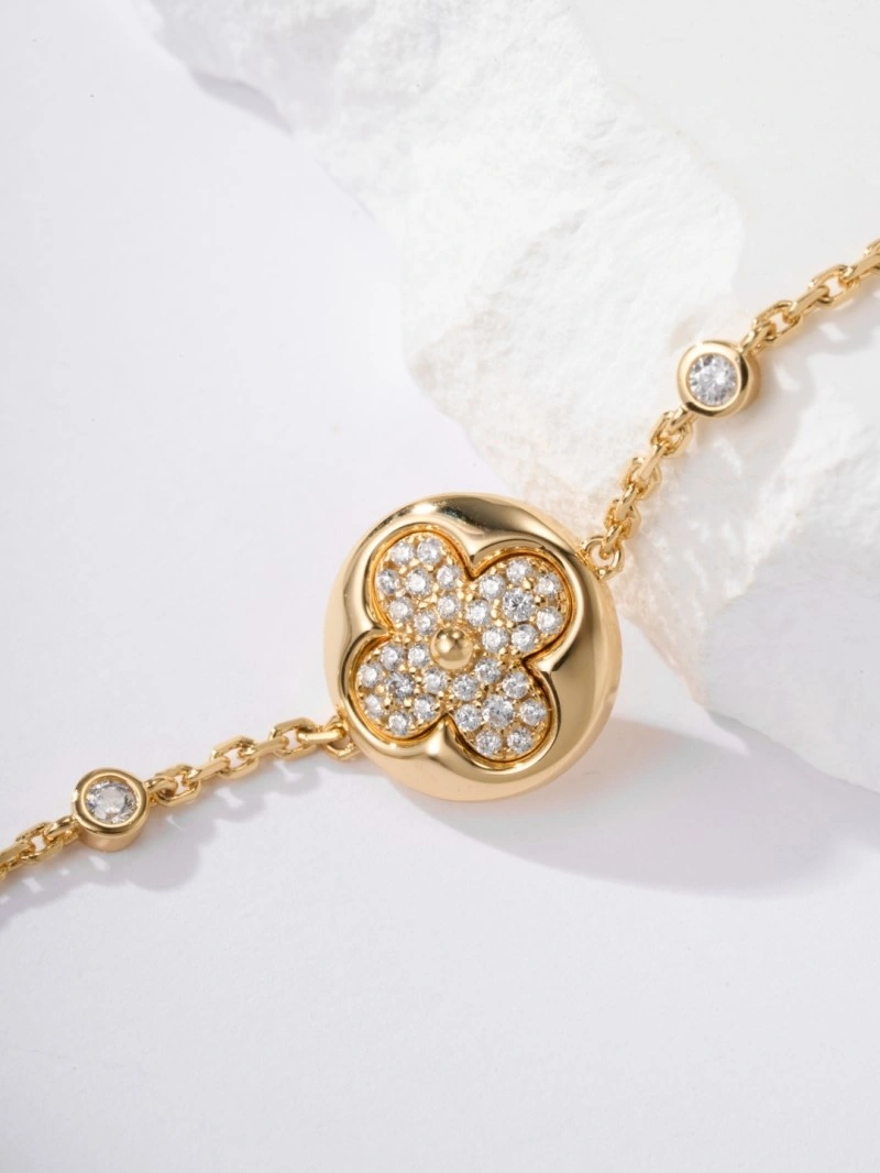 Breathable Louis Vuitton Bracelets 248294