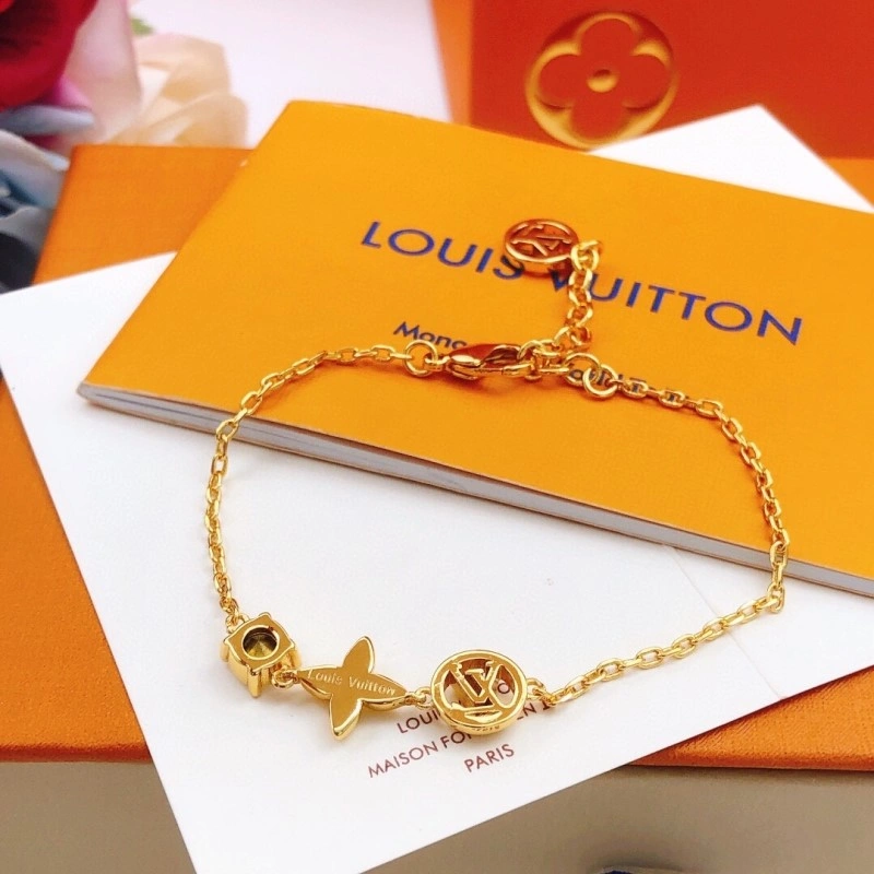 Cozy Louis Vuitton Bracelets 248282