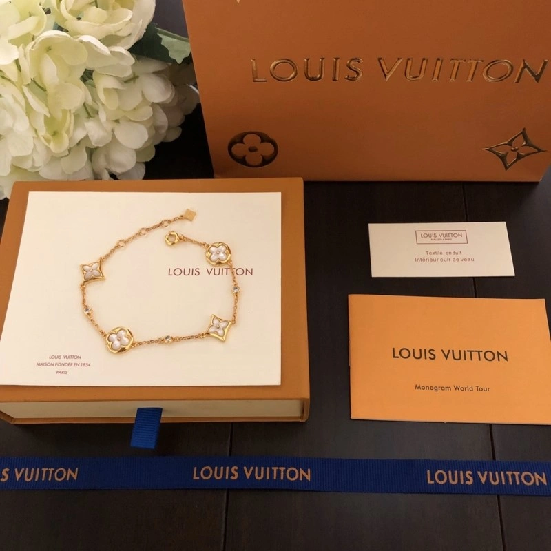 Louis Vuitton Bracelets Tailored 248292