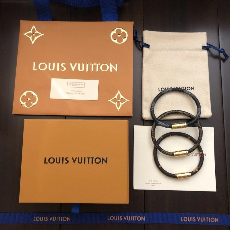 StreetReady Louis Vuitton Bracelets 248276