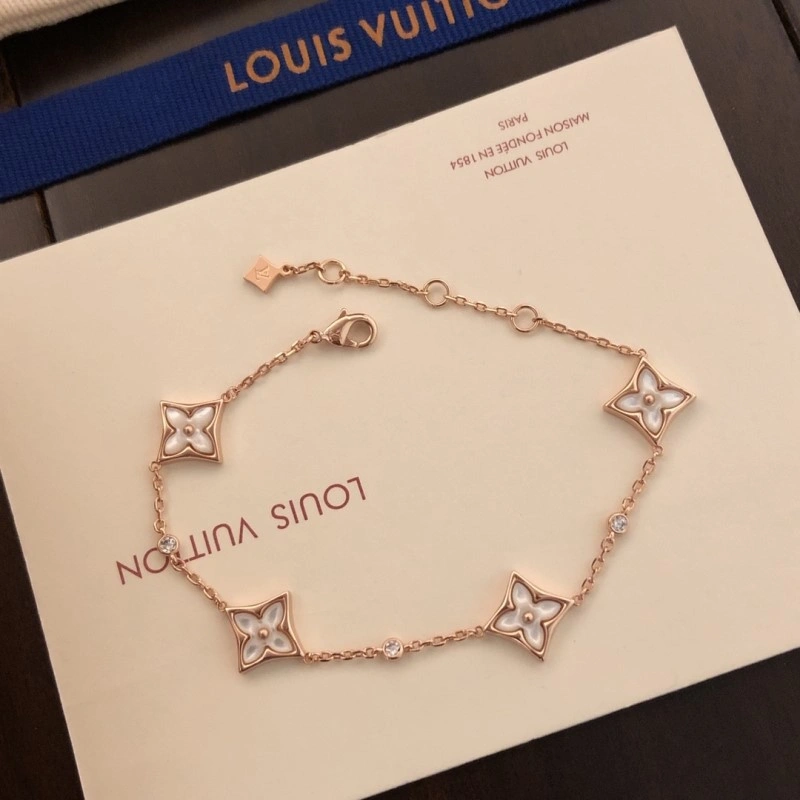 Sophisticated Louis Vuitton Bracelets 248277