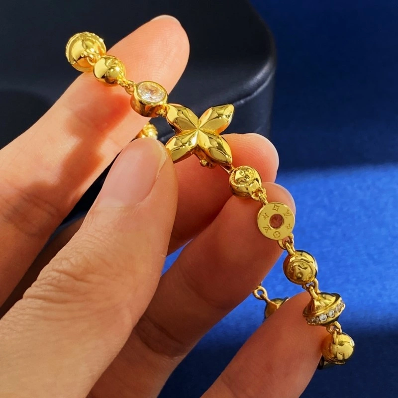 FashionForward Louis Vuitton Bracelets 248281