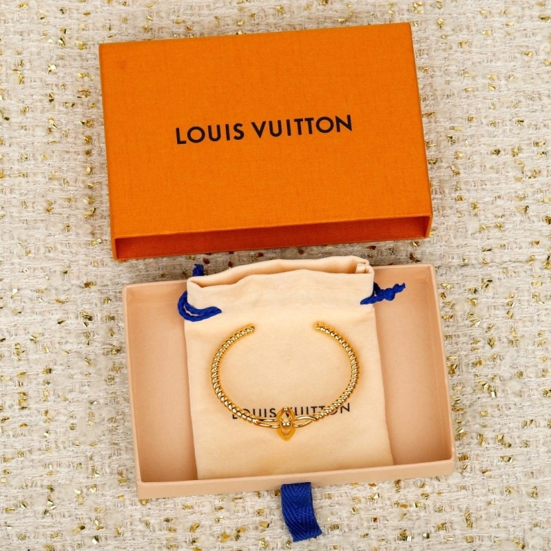Louis Vuitton Bracelets Elegant 248278