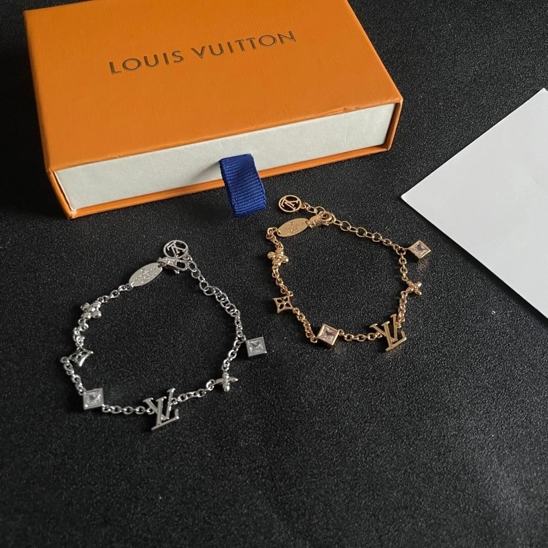Louis Vuitton Bracelets Lightweight 248283