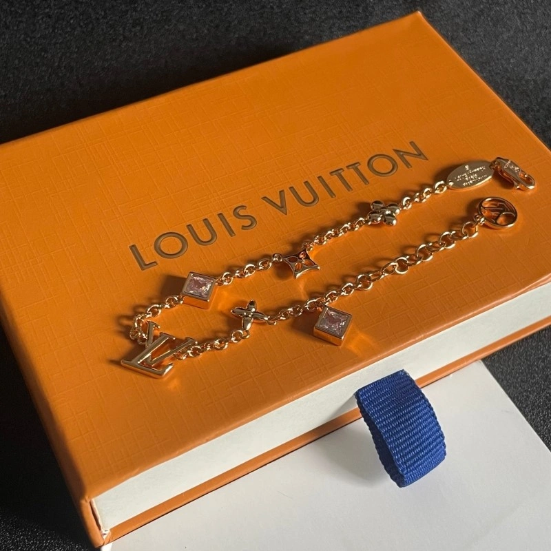 Louis Vuitton Bracelets Lightweight 248283
