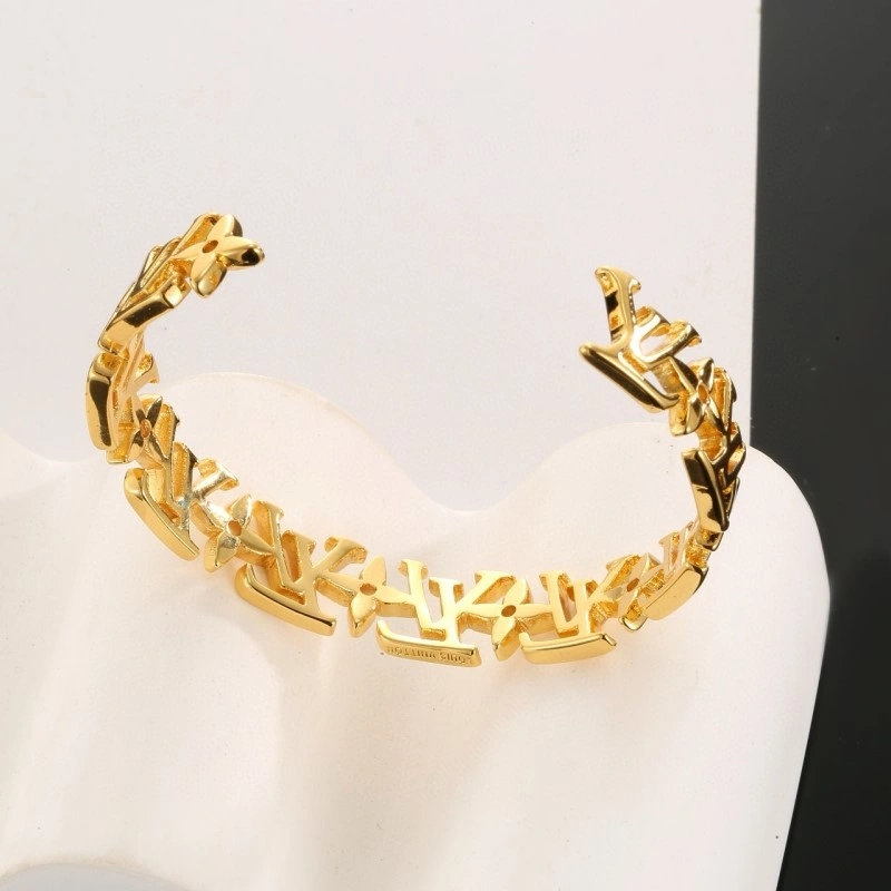 Louis Vuitton Bracelets MoistureWicking 248258
