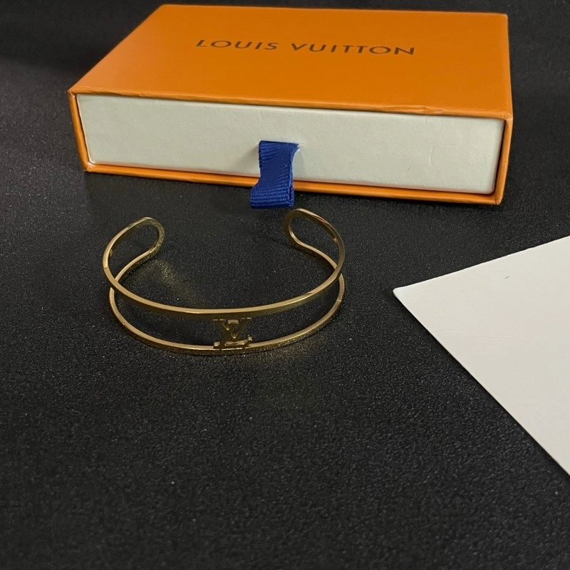 Affordable Louis Vuitton Bracelets 248254