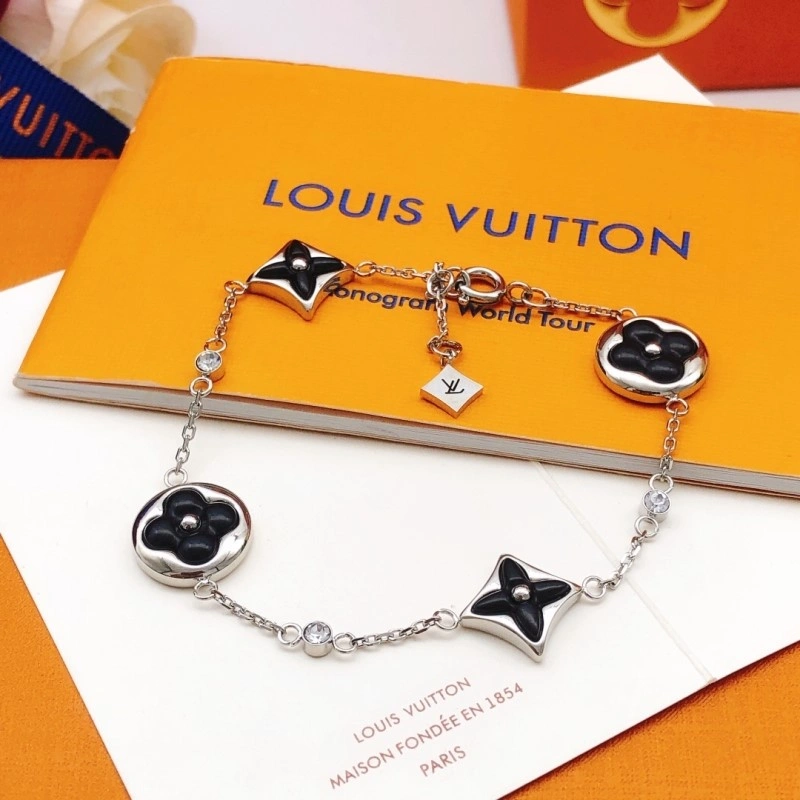 Stylish Louis Vuitton Bracelets 248237