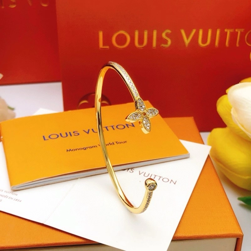 Louis Vuitton Bracelets Affordable 248244